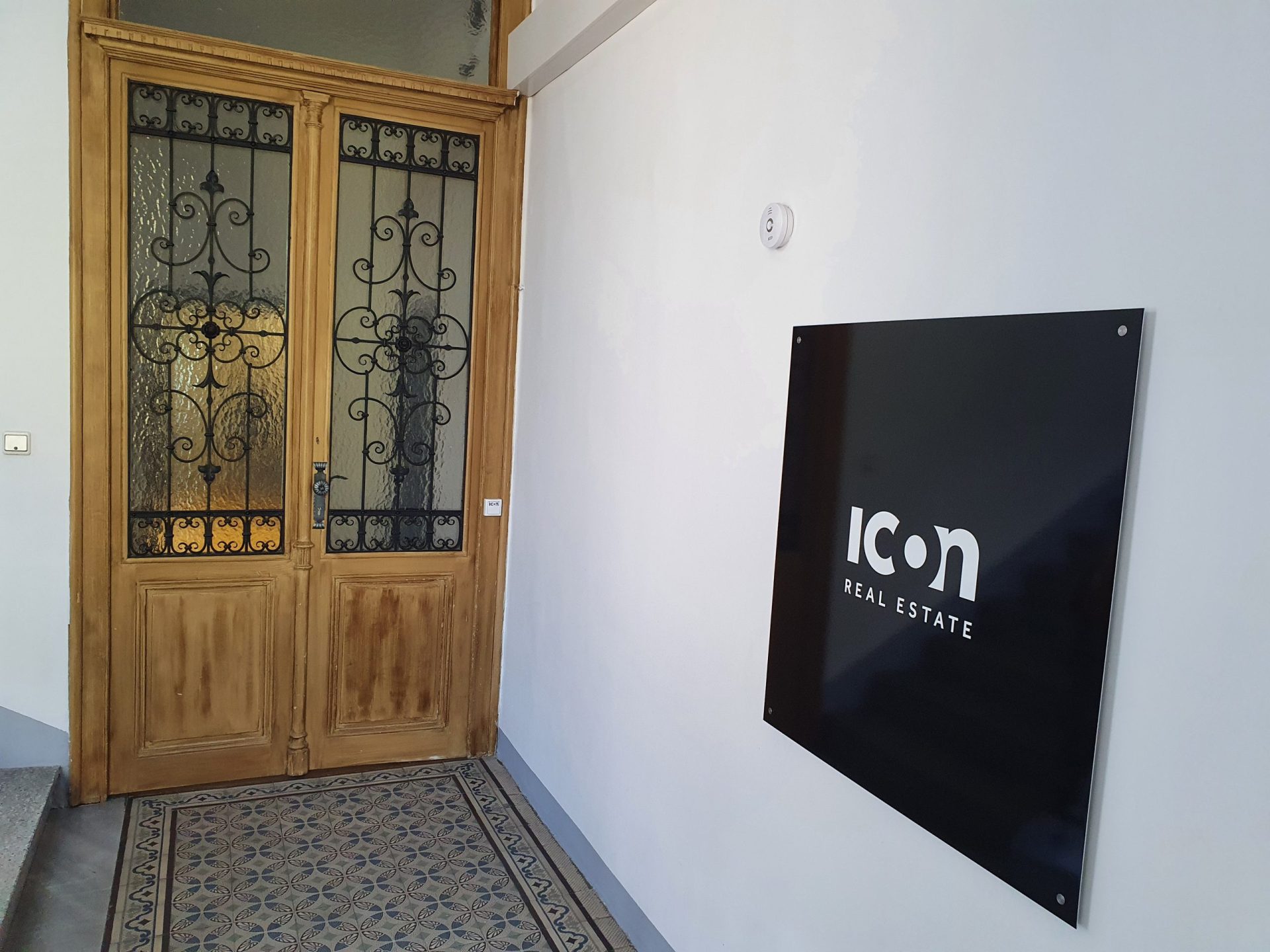 Kontakt